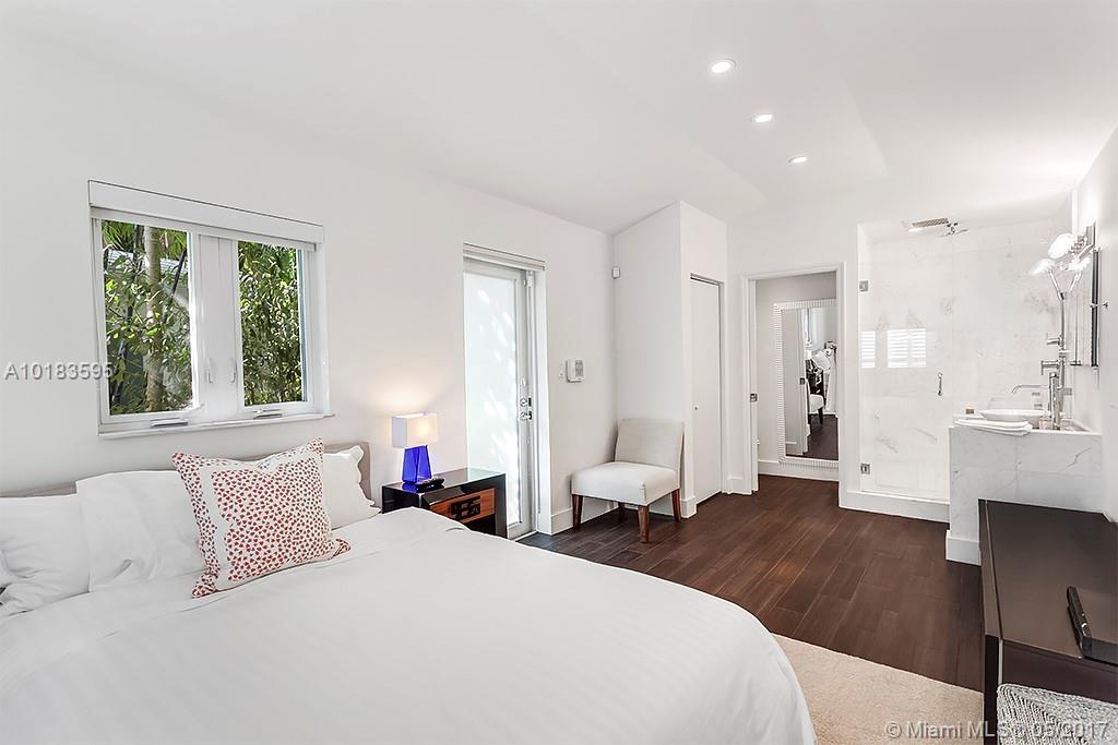 SAN MARINO ISLAND - Residential