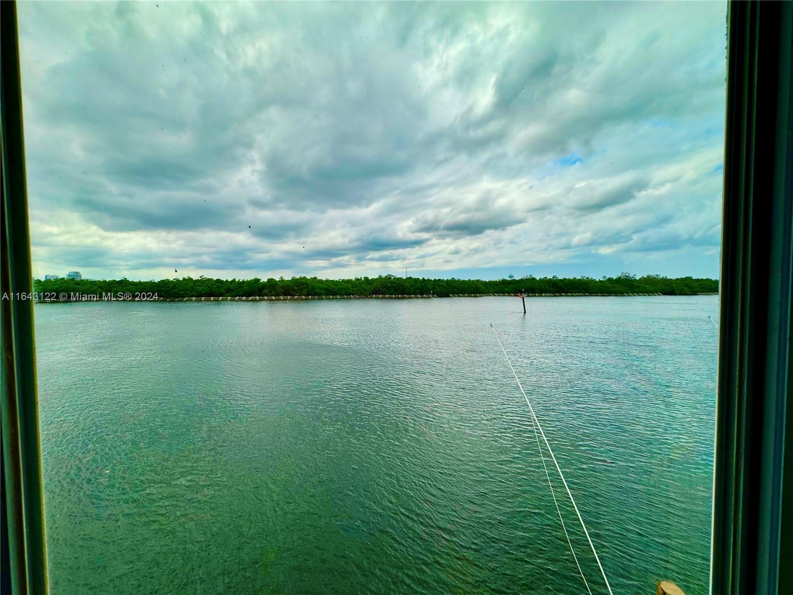 OPTIONAL DOCK - Residential