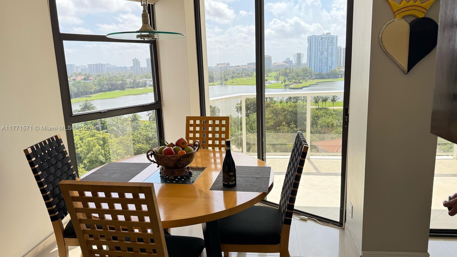 HAMPTONS WEST CONDO - Residential