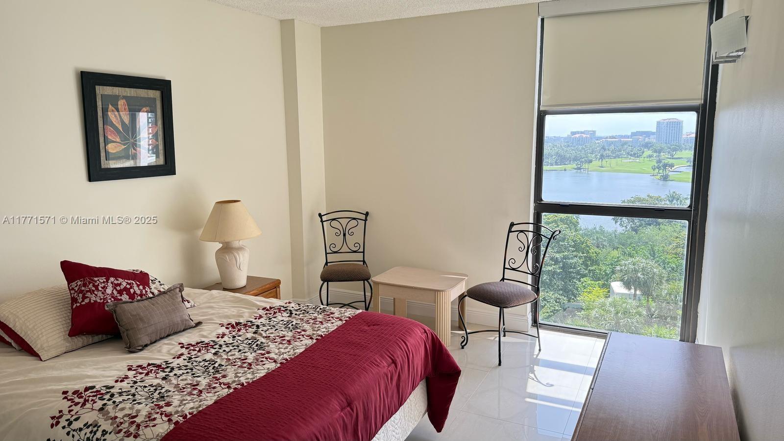 HAMPTONS WEST CONDO - Residential