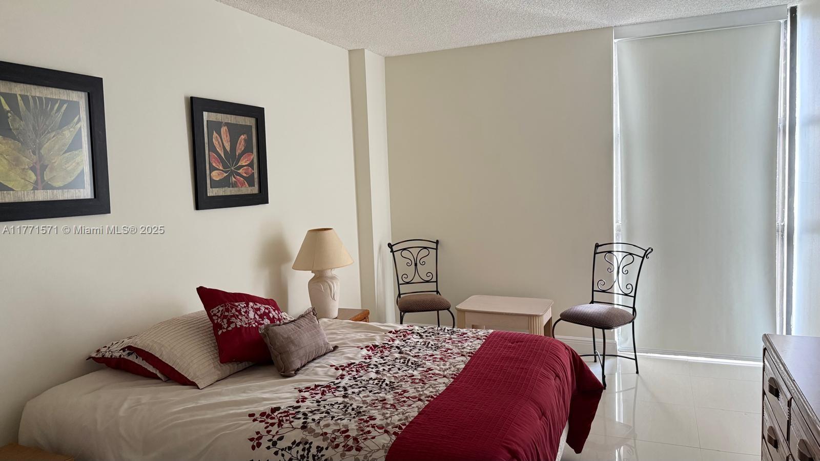 HAMPTONS WEST CONDO - Residential