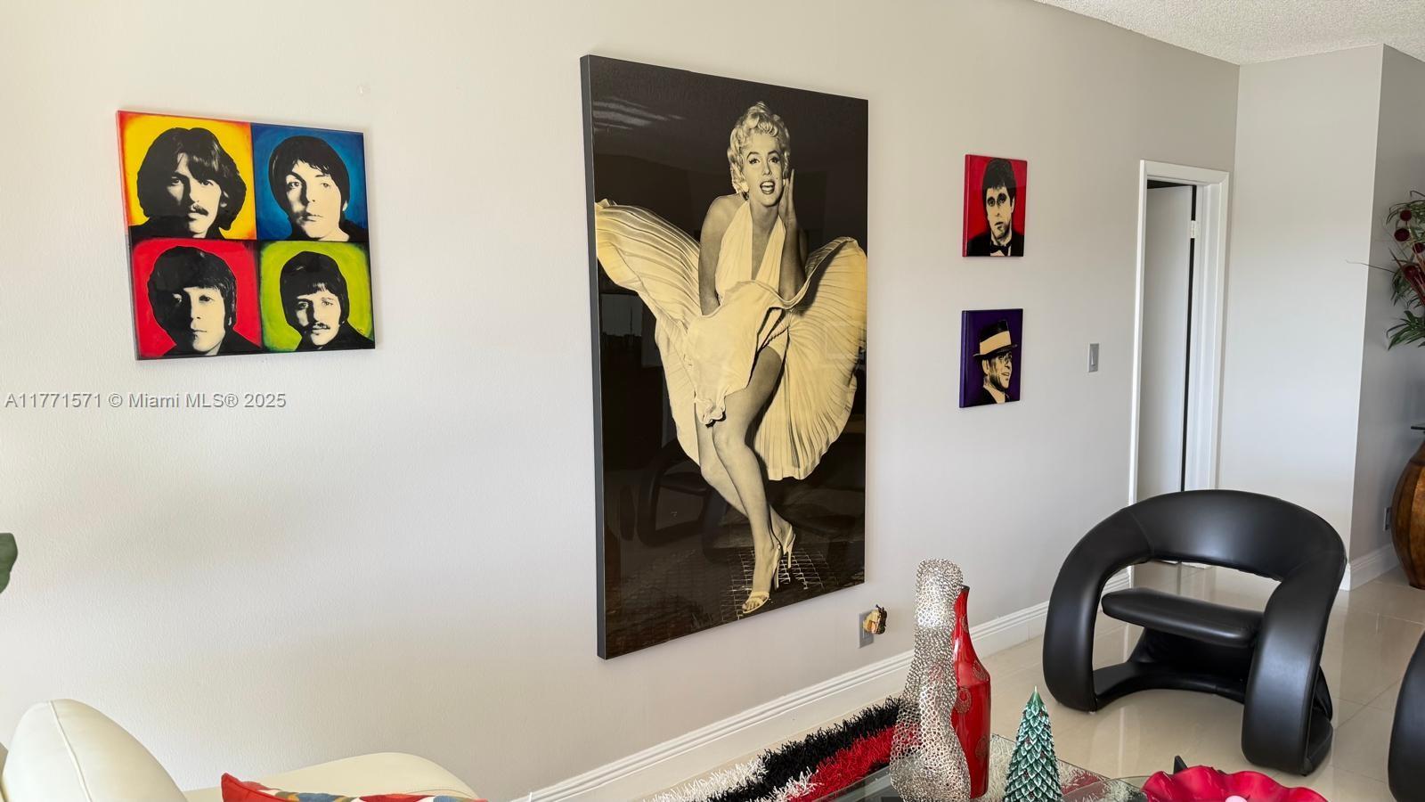 HAMPTONS WEST CONDO - Residential