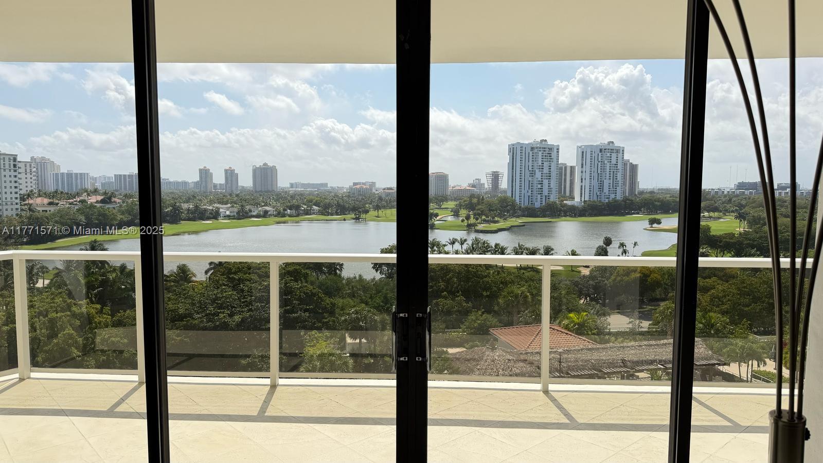 HAMPTONS WEST CONDO - Residential