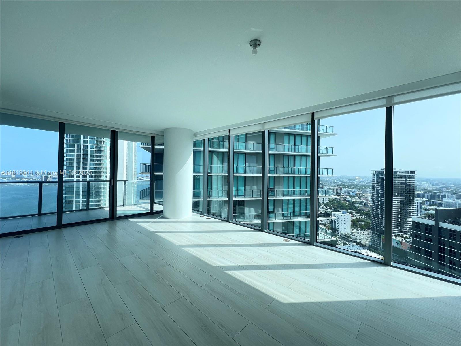 PARAISO BAY CONDO - Residential Lease