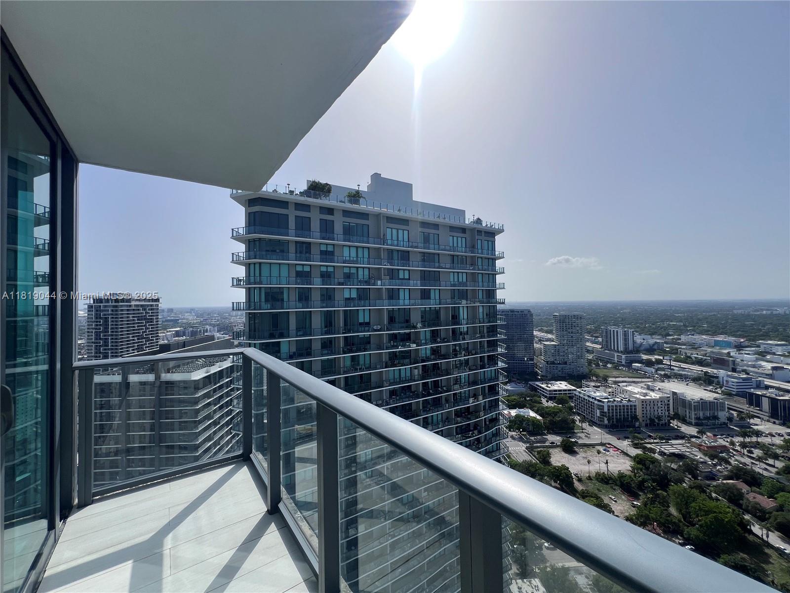 PARAISO BAY CONDO - Residential Lease