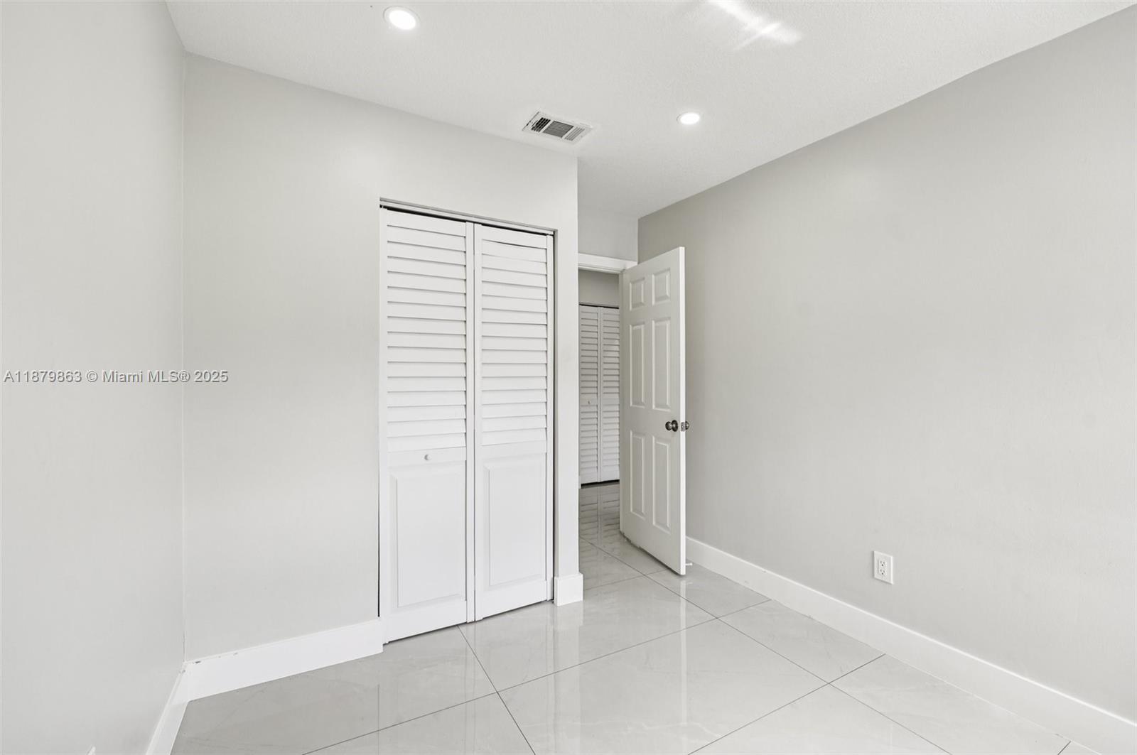 LIME GROVE ESTATES SEC 3 - Residential