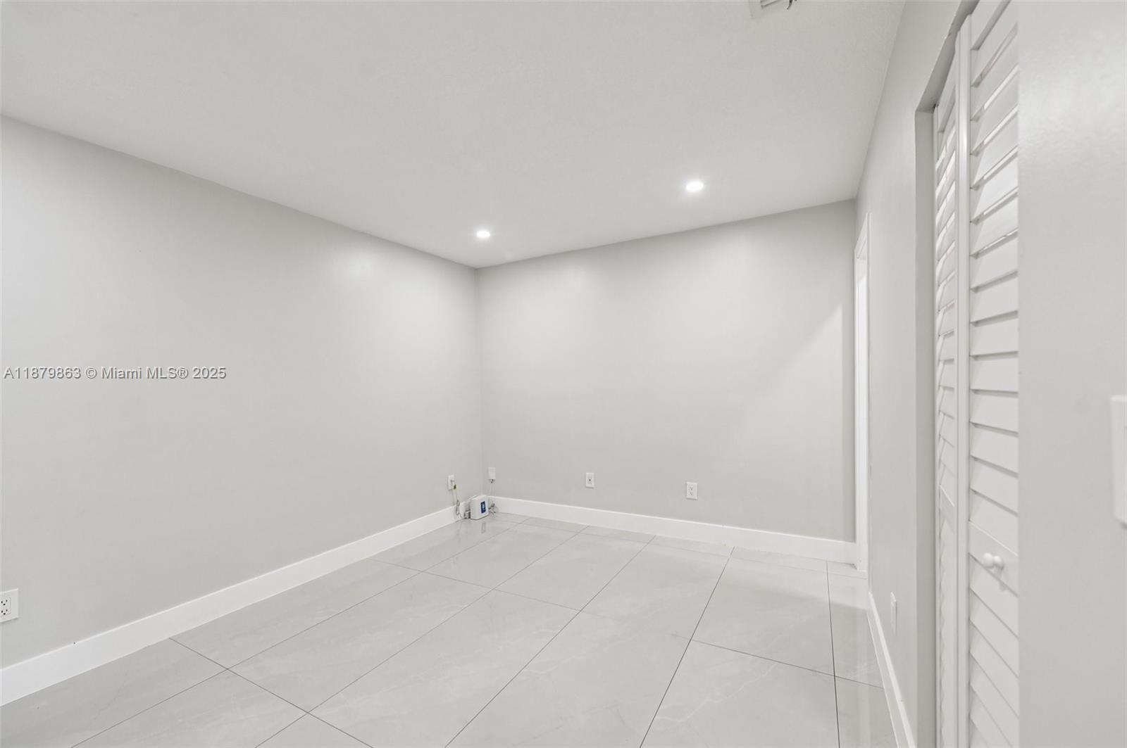 LIME GROVE ESTATES SEC 3 - Residential