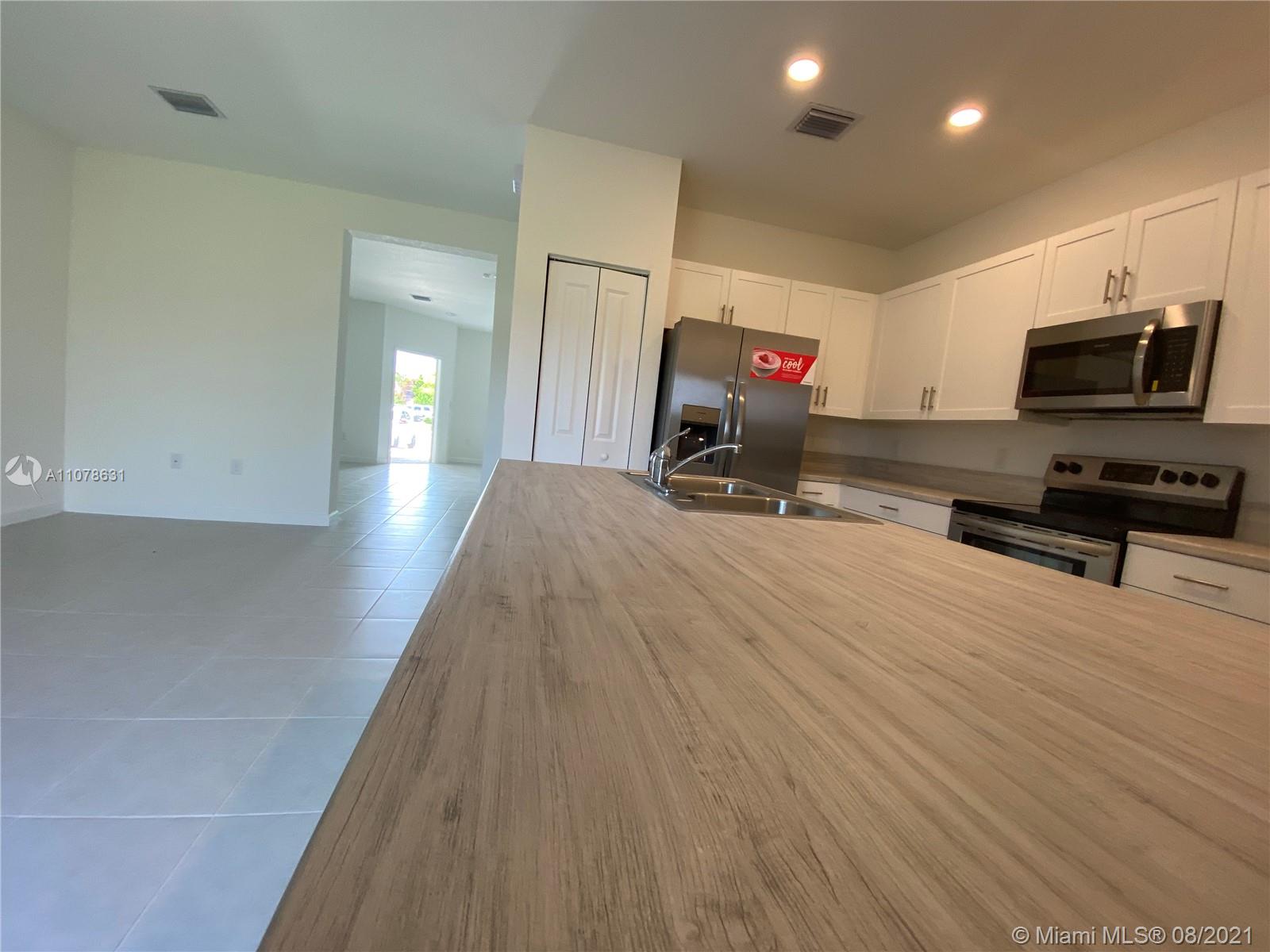 Paseos at Via Ventura - Residential Lease