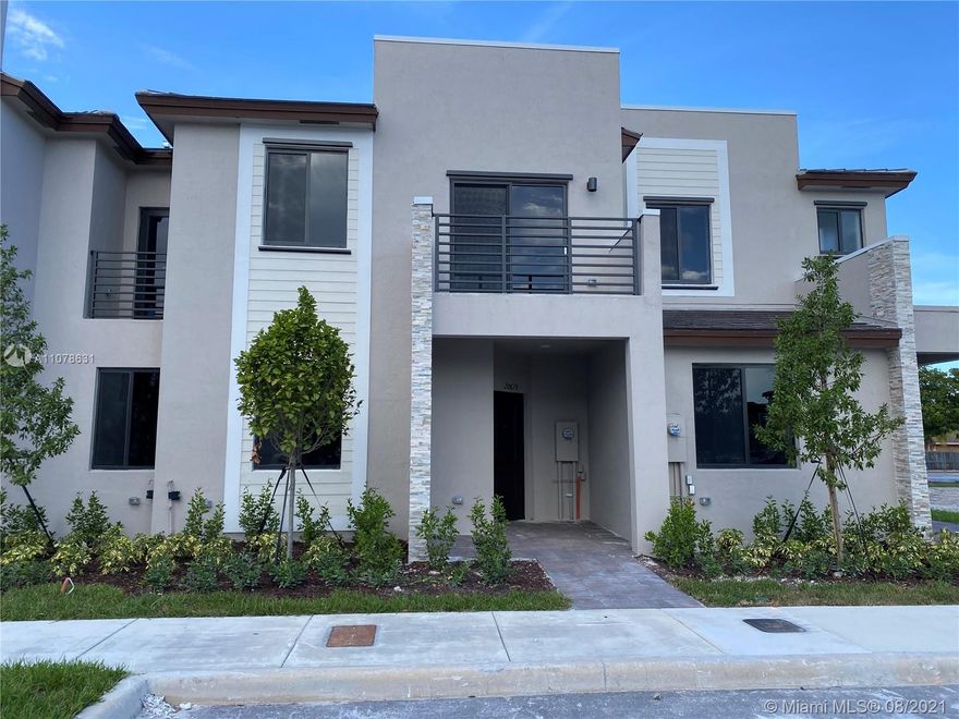 Brand new townhouse located in a gated community named "Paseos at Via Ventura" offering 3 Bedrooms and 2,5 Bathrooms. This is a smart home with ceramic floor in the first floor and carpet in the second. Centrally located between I-95 and Florida's Turnpike. Clubhouse is under construction but it will ready soon.