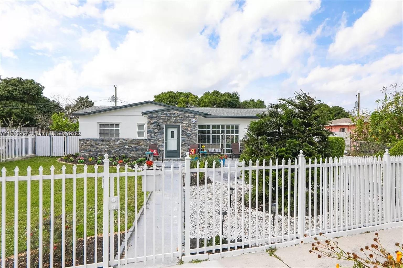 16920 NW 40th Ave A