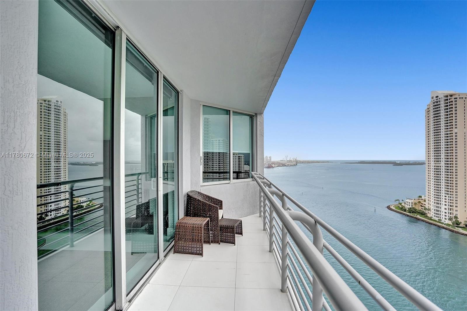 Property for Sale at 325 S Biscayne Blvd 2519, Miami, Broward County, Florida - Bedrooms: 2 
Bathrooms: 2  - $850,000