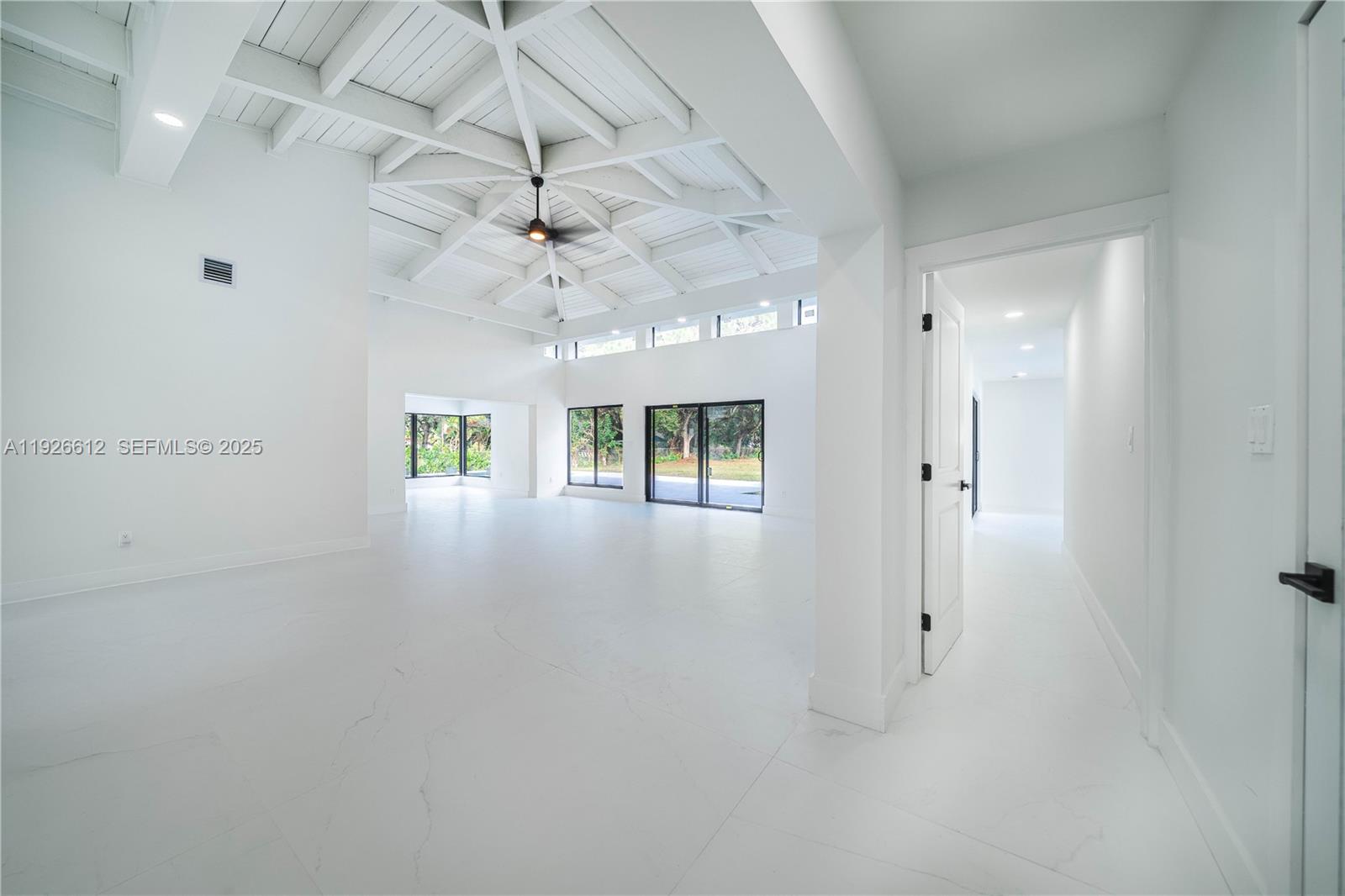 SUNNY ISLES INLAND - Residential