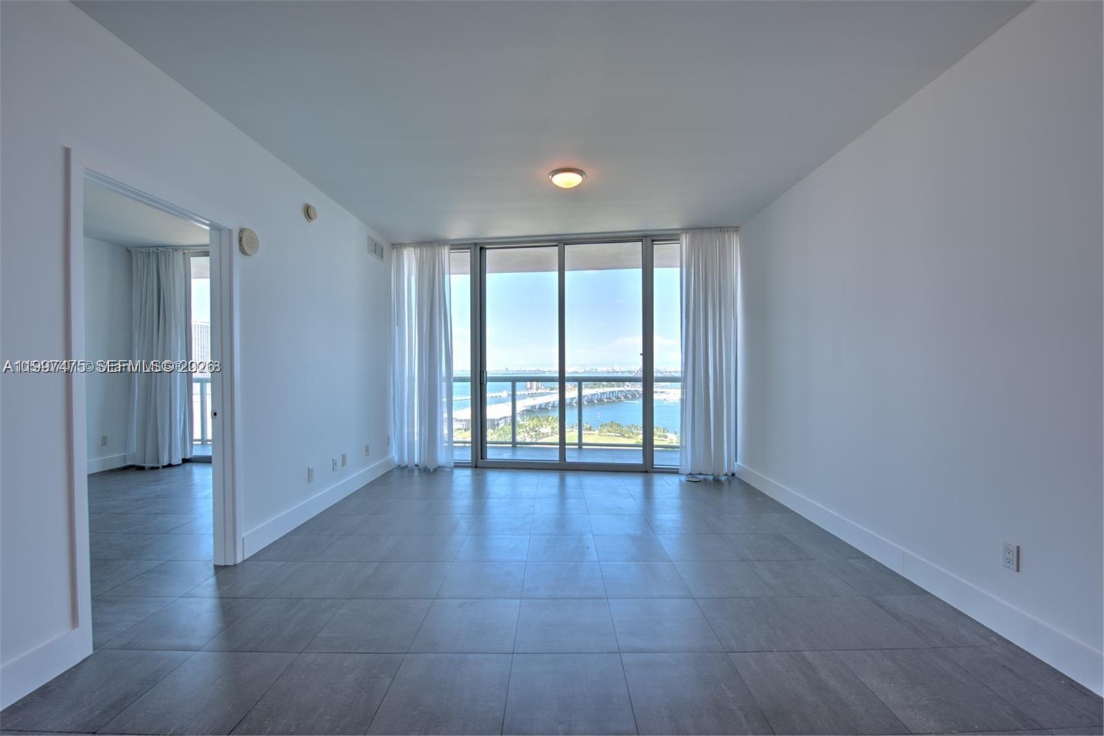 888 Biscayne Blvd 2410