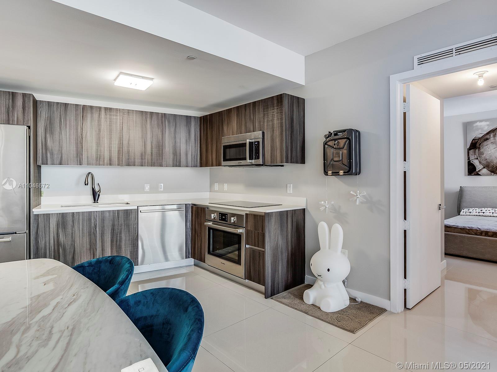 ARIA ON THE BAY CONDO - Residential Lease