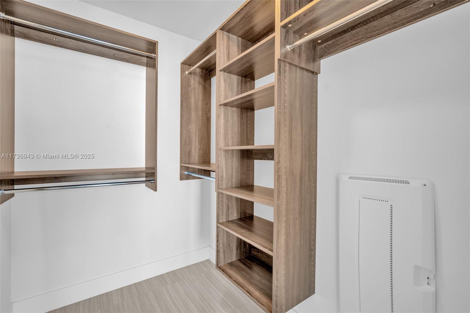 AVENTURA PARKSQUARE RESID - Residential