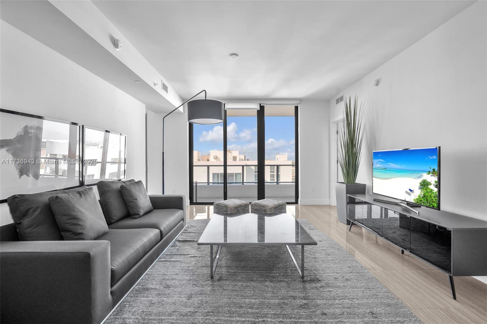 AVENTURA PARKSQUARE RESID - Residential