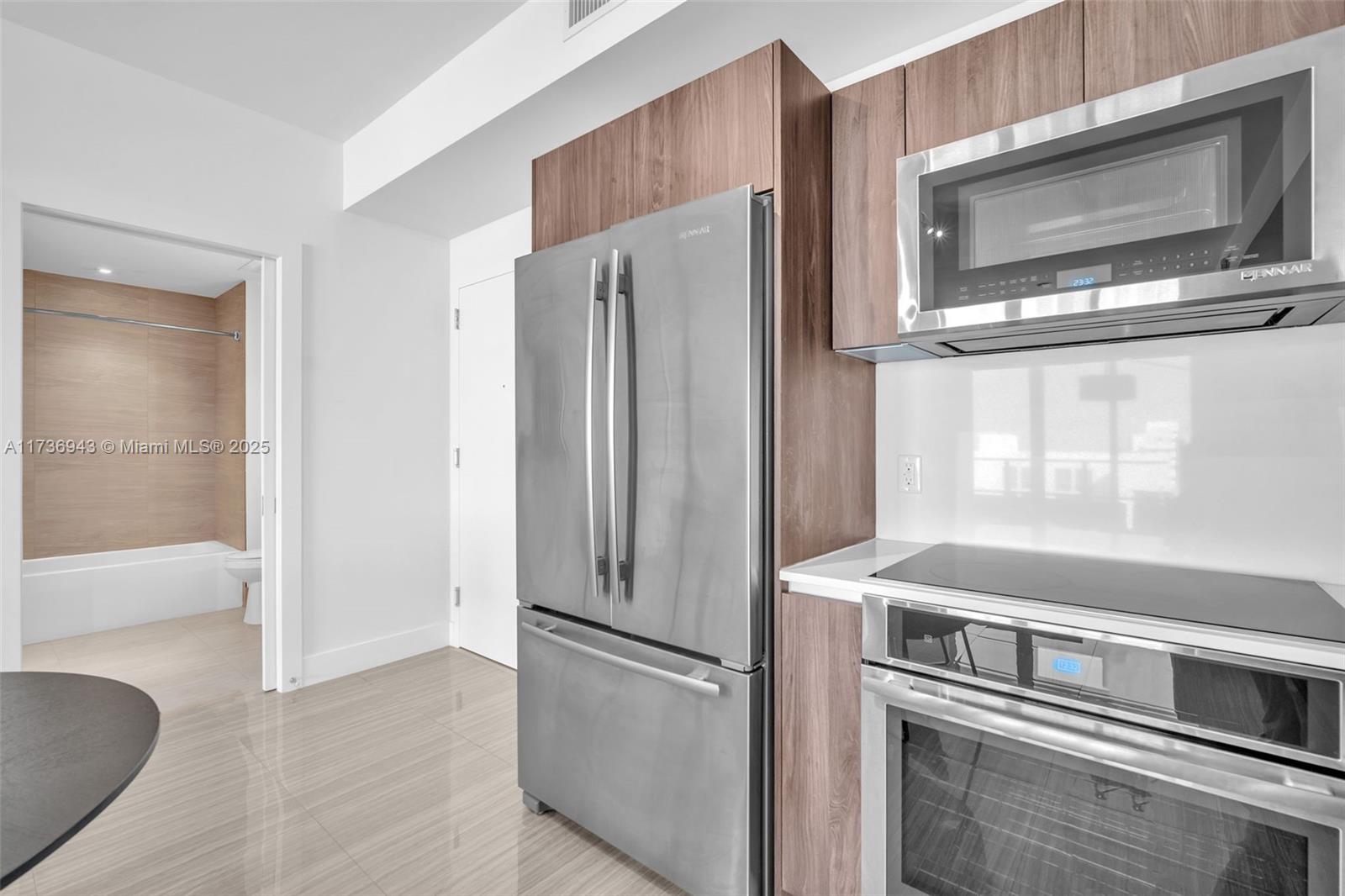 AVENTURA PARKSQUARE RESID - Residential