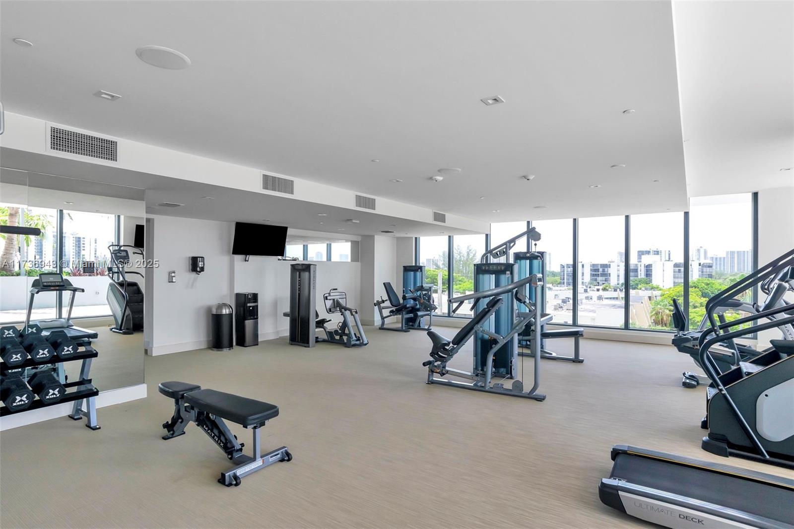 AVENTURA PARKSQUARE RESID - Residential