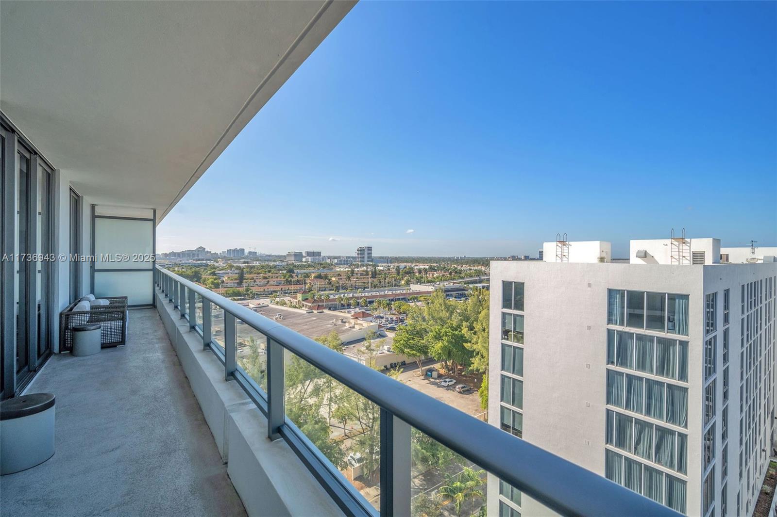 AVENTURA PARKSQUARE RESID - Residential