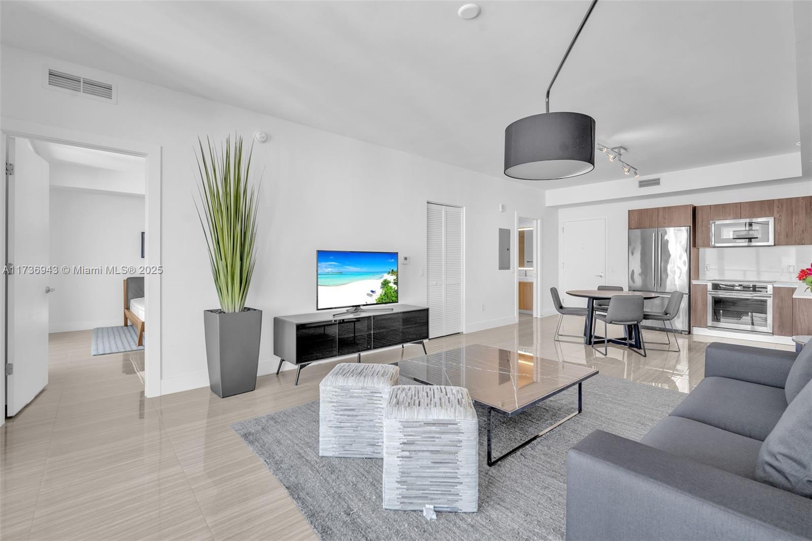 AVENTURA PARKSQUARE RESID - Residential