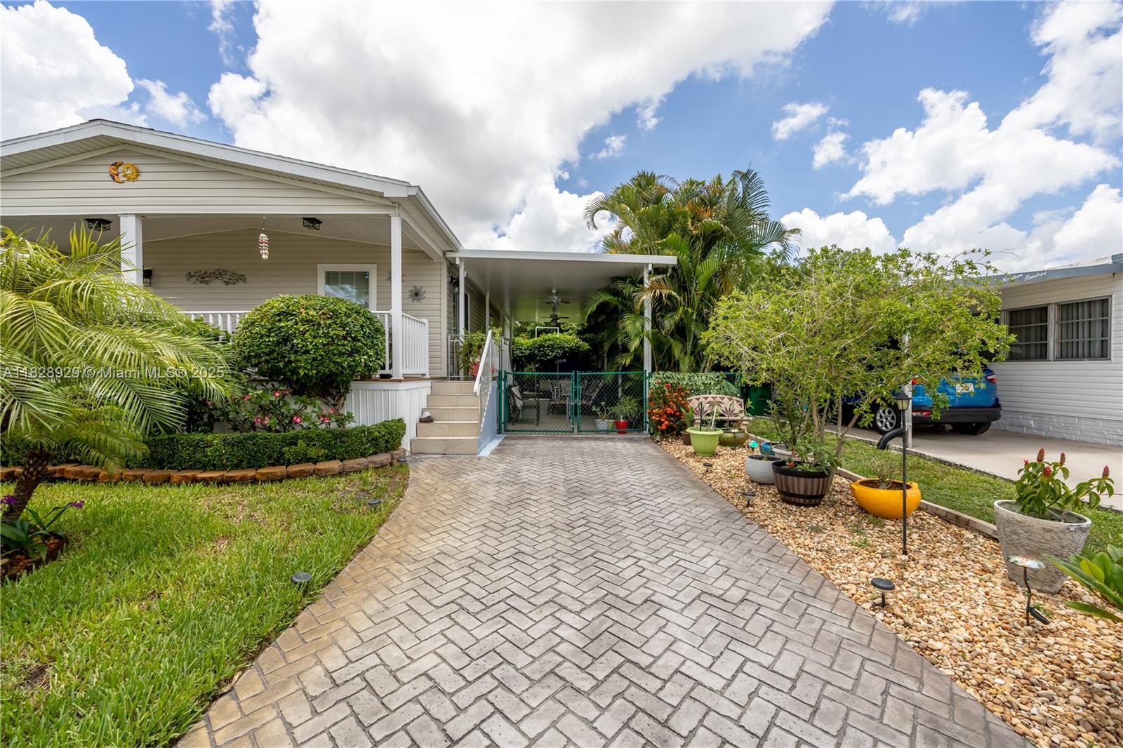 PARK CITY SEC THREE - Residential