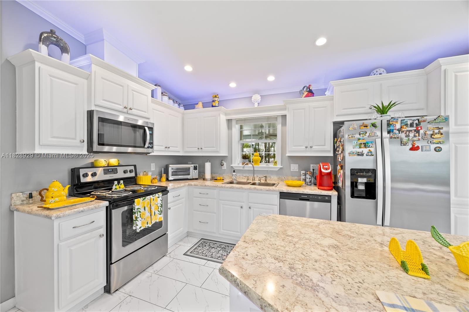 PARK CITY SEC THREE - Residential