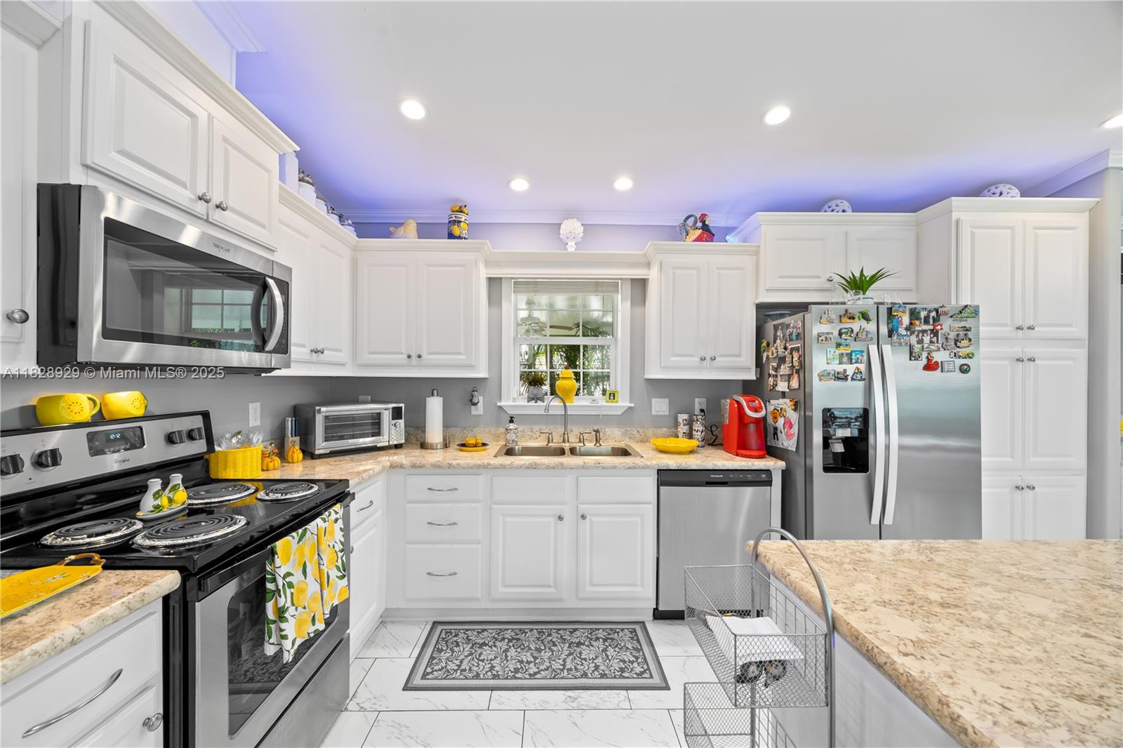 PARK CITY SEC THREE - Residential