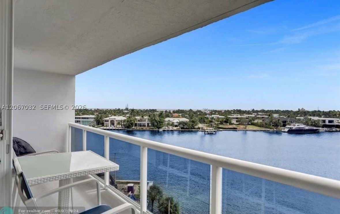 20515 E Country Club Dr 747 - Image 1