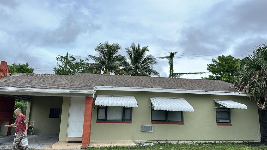 Photo of 951 44th St #951, West Palm Beach, FL 33407 (MLS # A11674802)