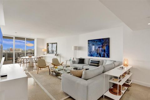400 Alton Rd 911 Miami Beach FL 33139