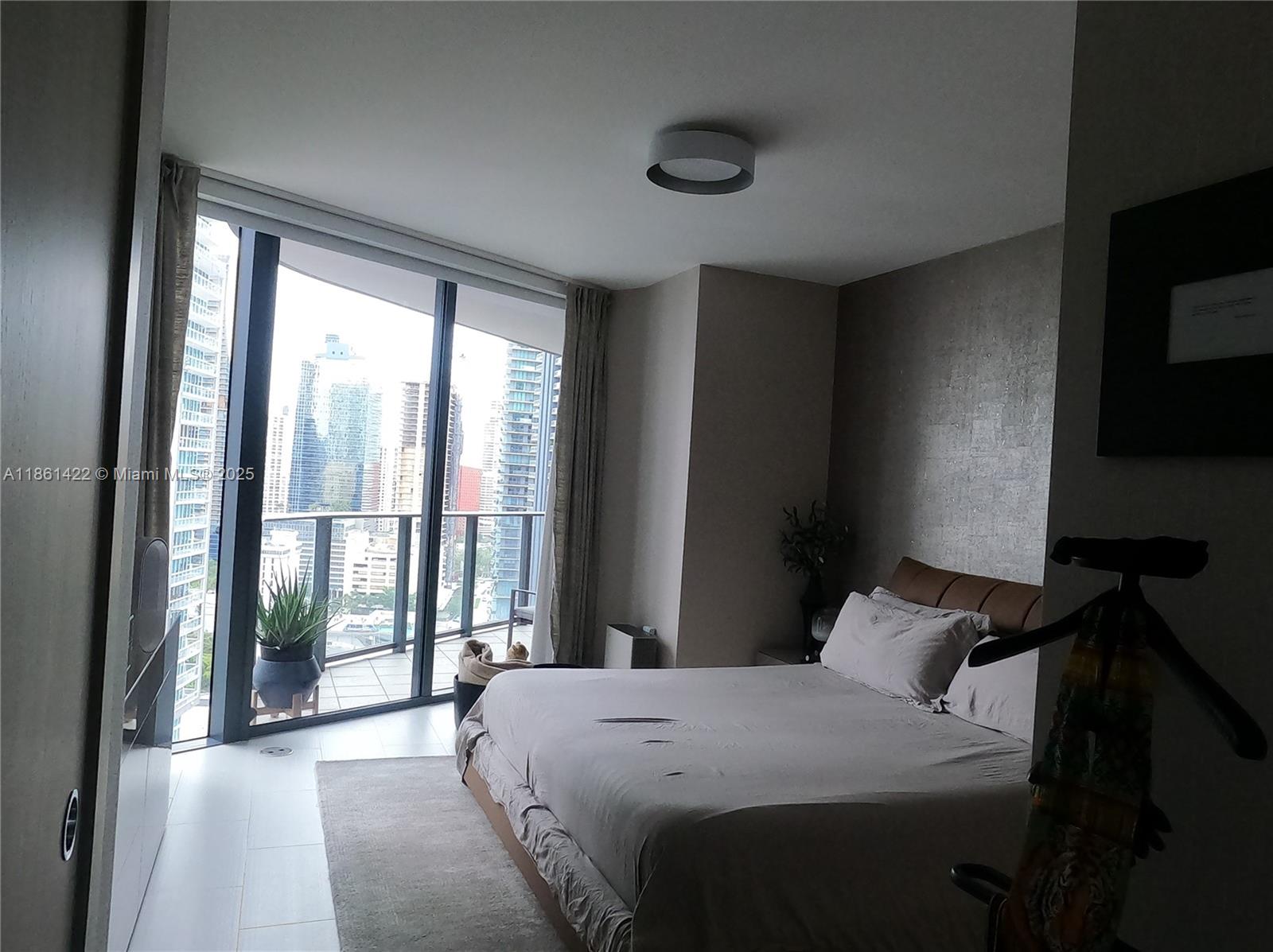 BRICKELL FLATIRON CONDO - Residential