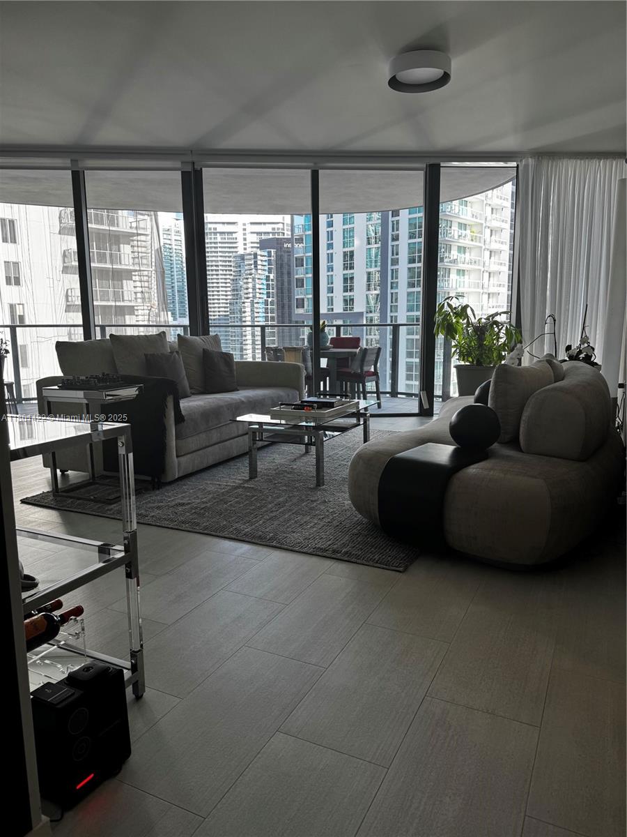 BRICKELL FLATIRON CONDO - Residential