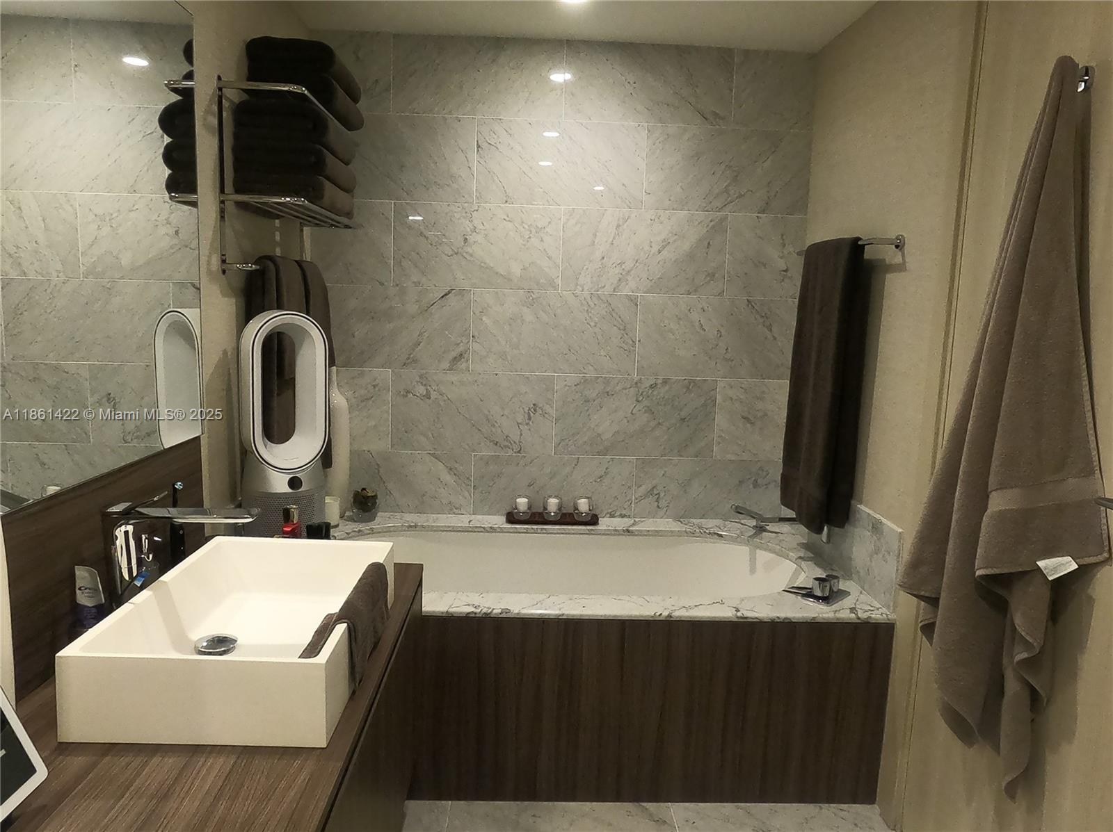 BRICKELL FLATIRON CONDO - Residential