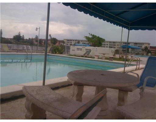 BUCKLEY TOWERS CONDO - EA - Residential Lease