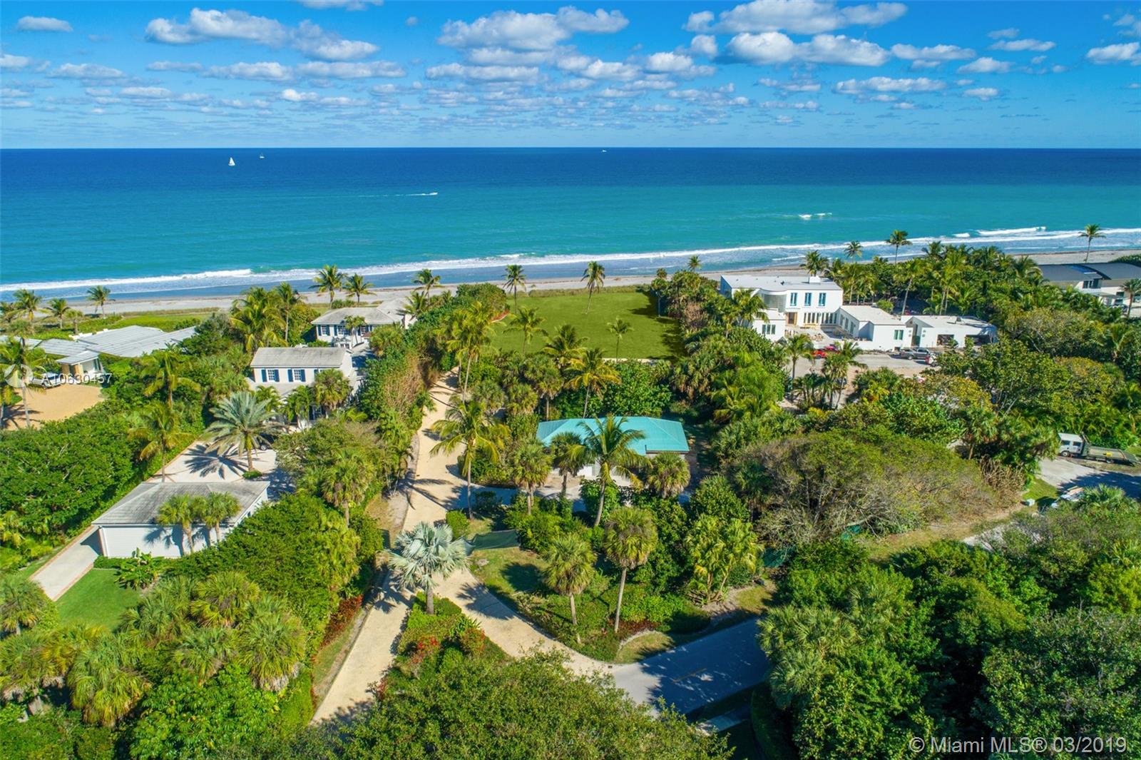 JUPITER ISLAND - Land