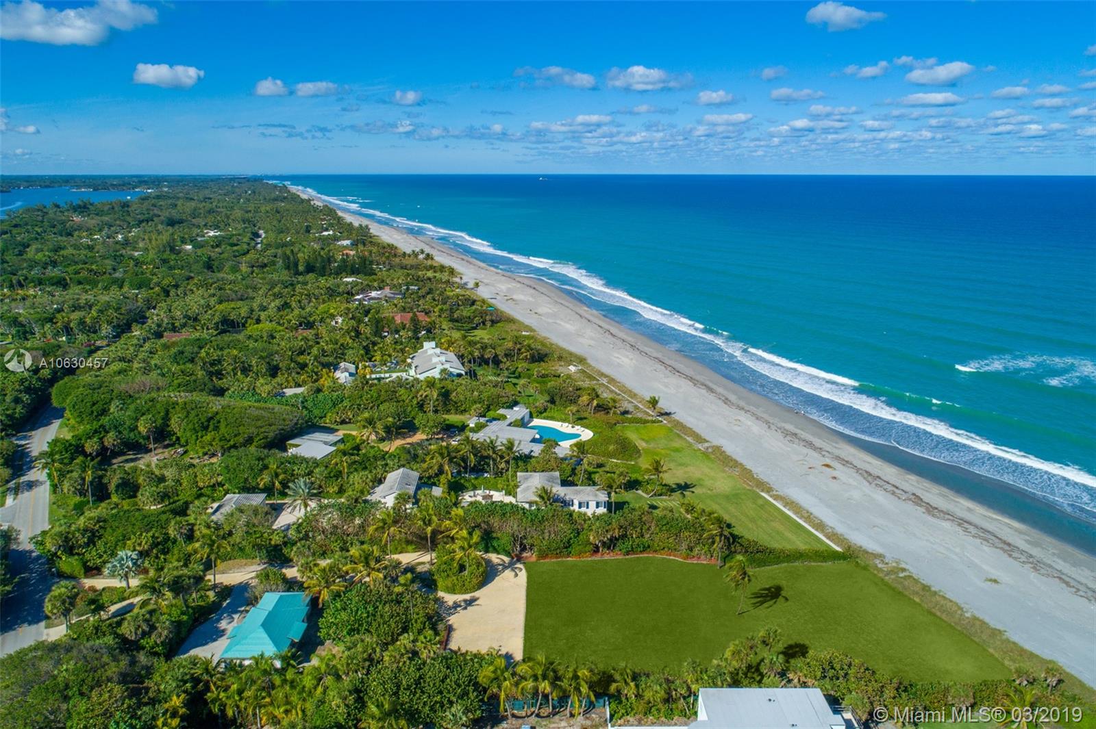 JUPITER ISLAND - Land