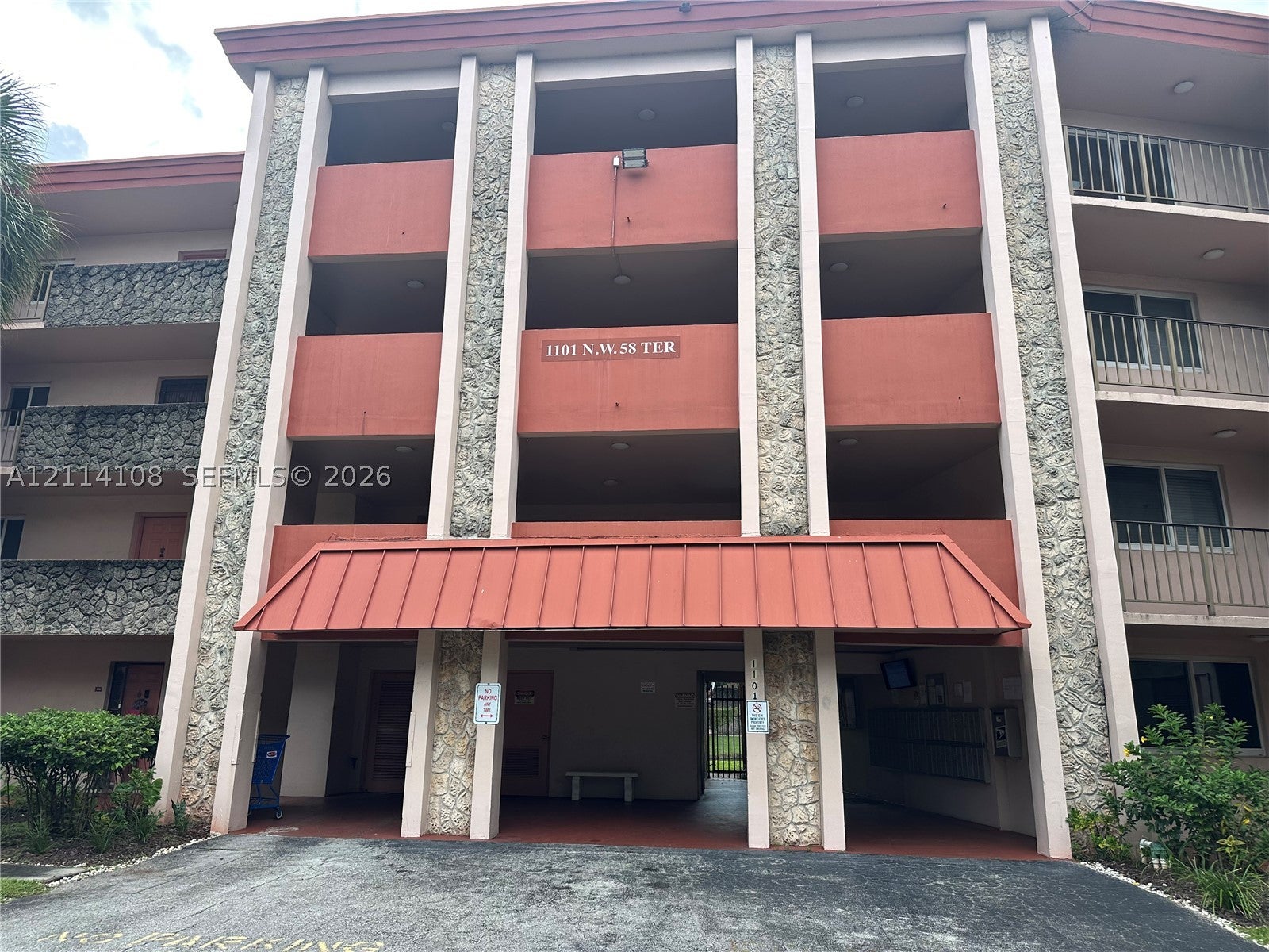 1101 NW 58th Ter 108, Sunrise FL 33313