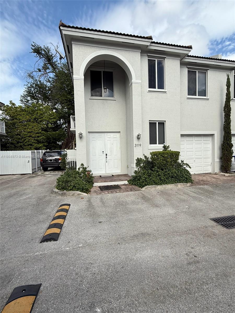 3119 NW 11th St 7-D2