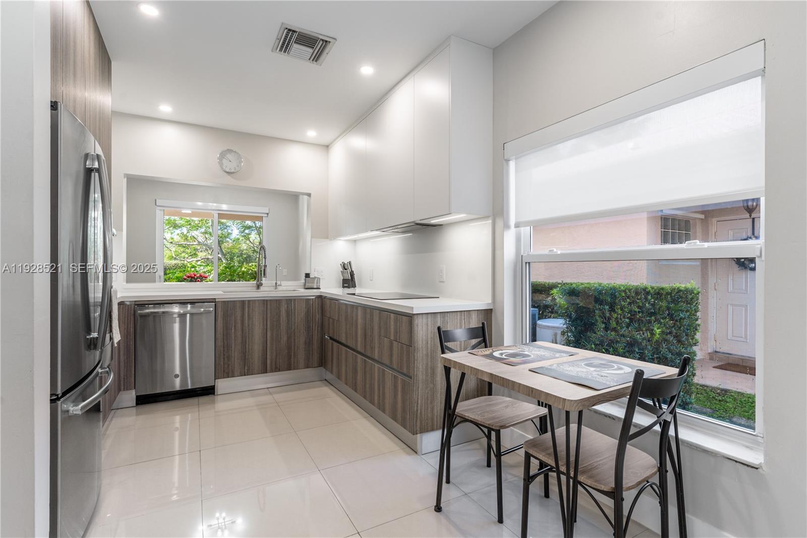 SILVER LAKES PHASE III - Residential