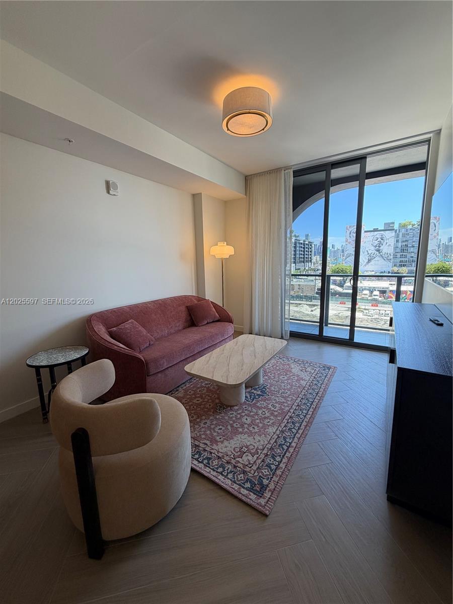 2700 NW 2nd ave 416
