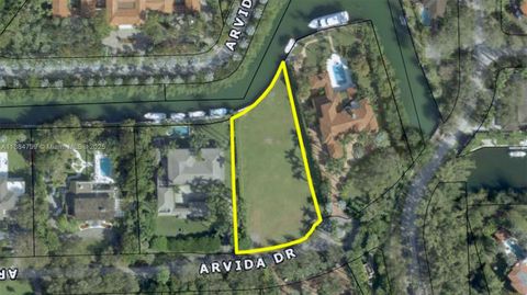 9175 Arvida Dr Coral Gables FL 33156
