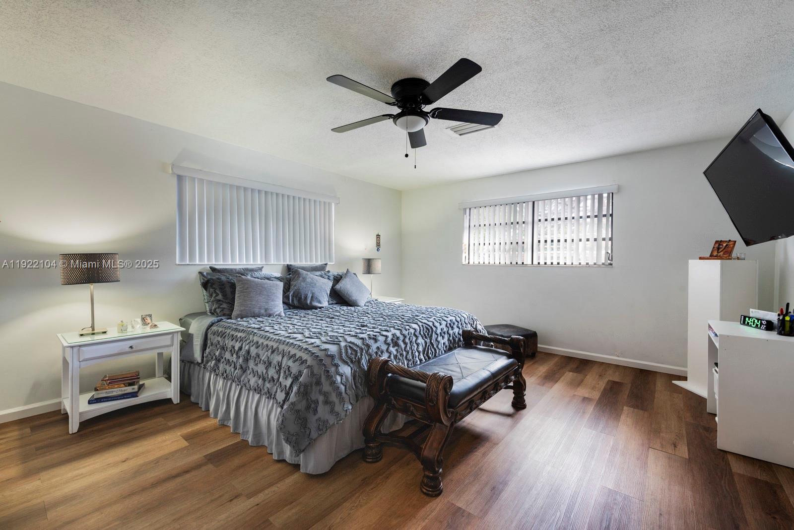 GLEN COVE WEST SEC 1 - Residential