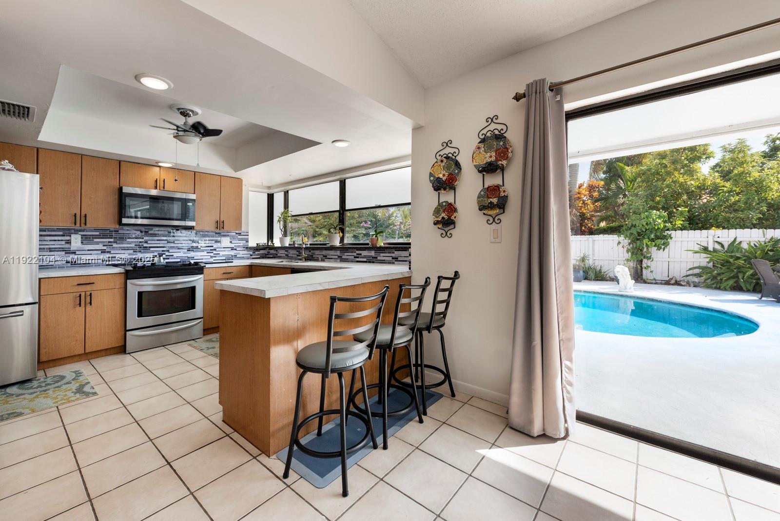 GLEN COVE WEST SEC 1 - Residential