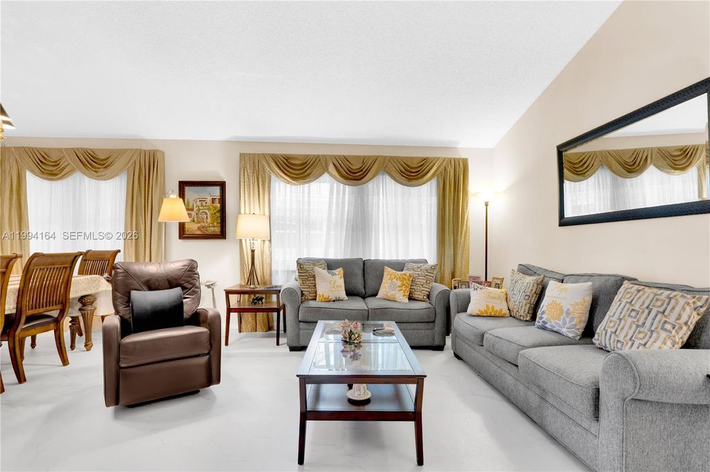 Photo of 11184 Sangria Ct, Boca Raton, FL 33498 (MLS # A11994164)