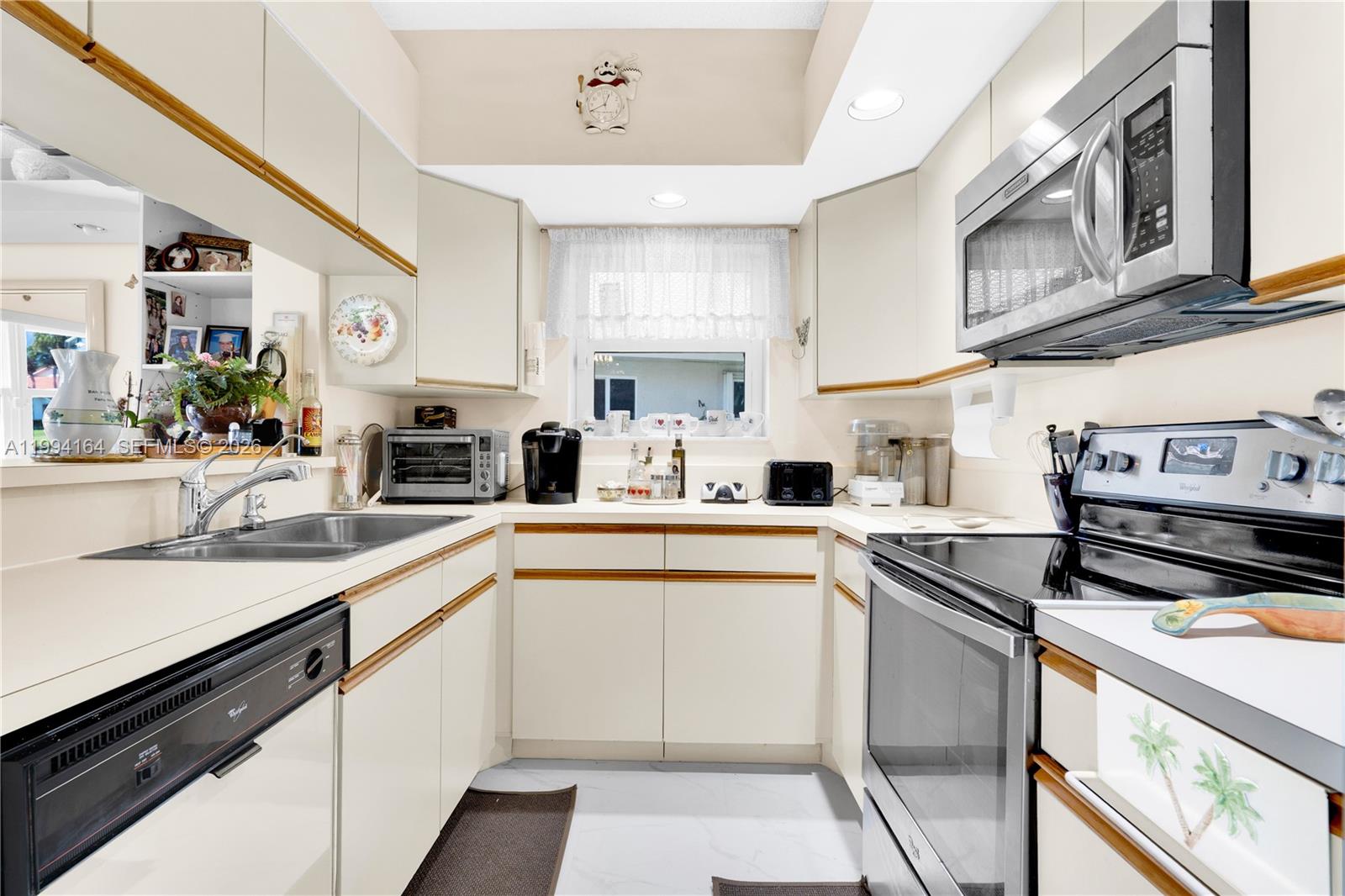 SWEETWATER SEC 4 - Residential