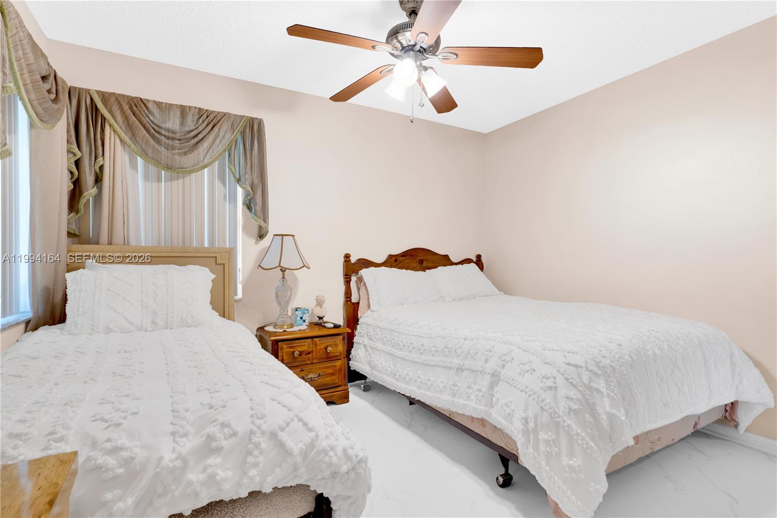 SWEETWATER SEC 4 - Residential