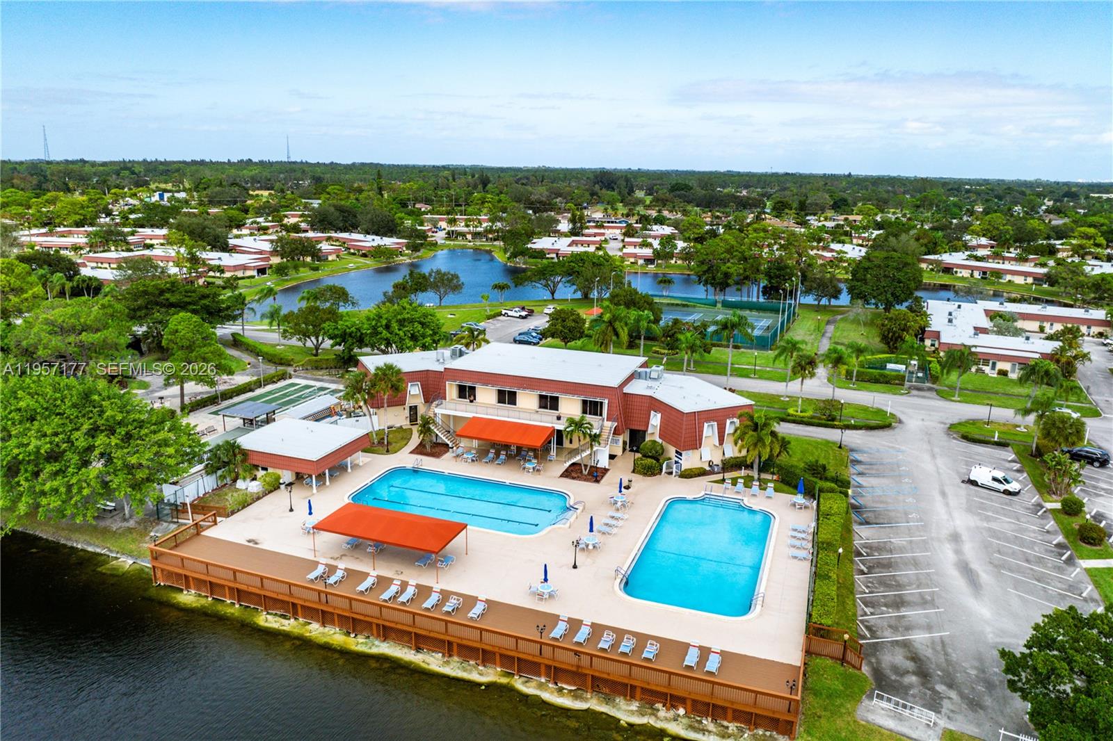 COVERED BRIDGE CONDO - Residential