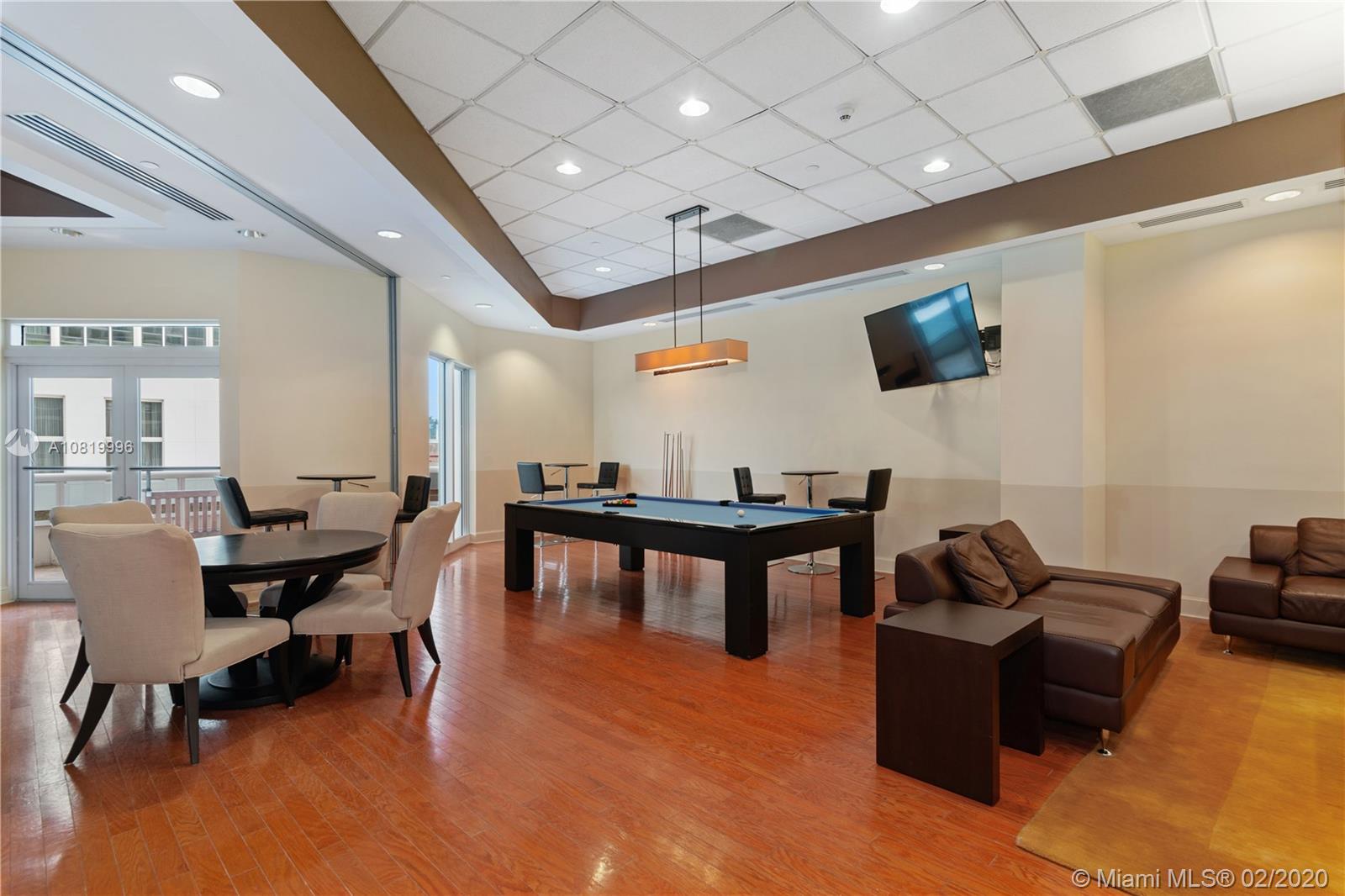 BLUE DIAMOND CONDO - Residential