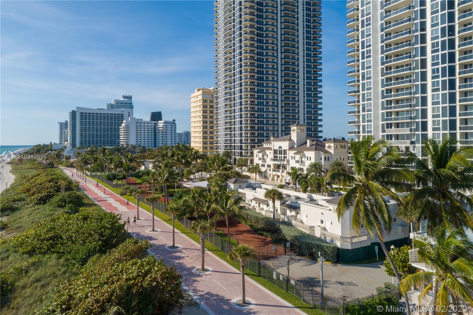 BLUE DIAMOND CONDO - Residential