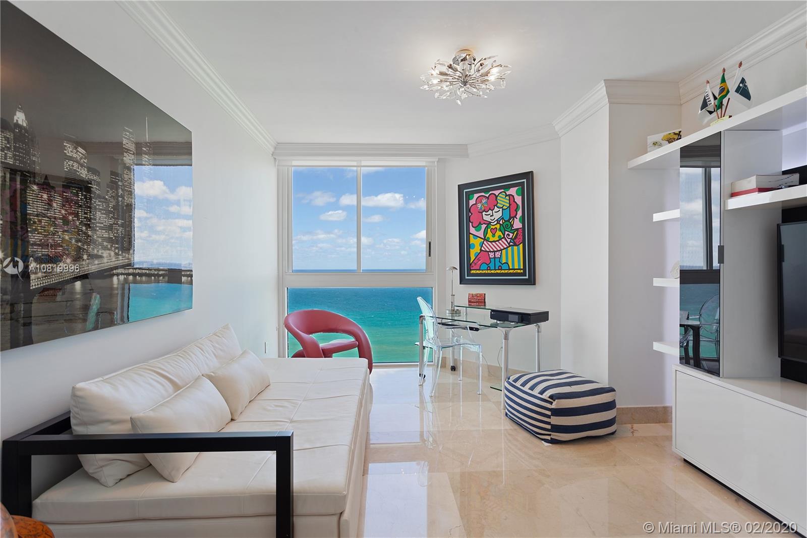 BLUE DIAMOND CONDO - Residential